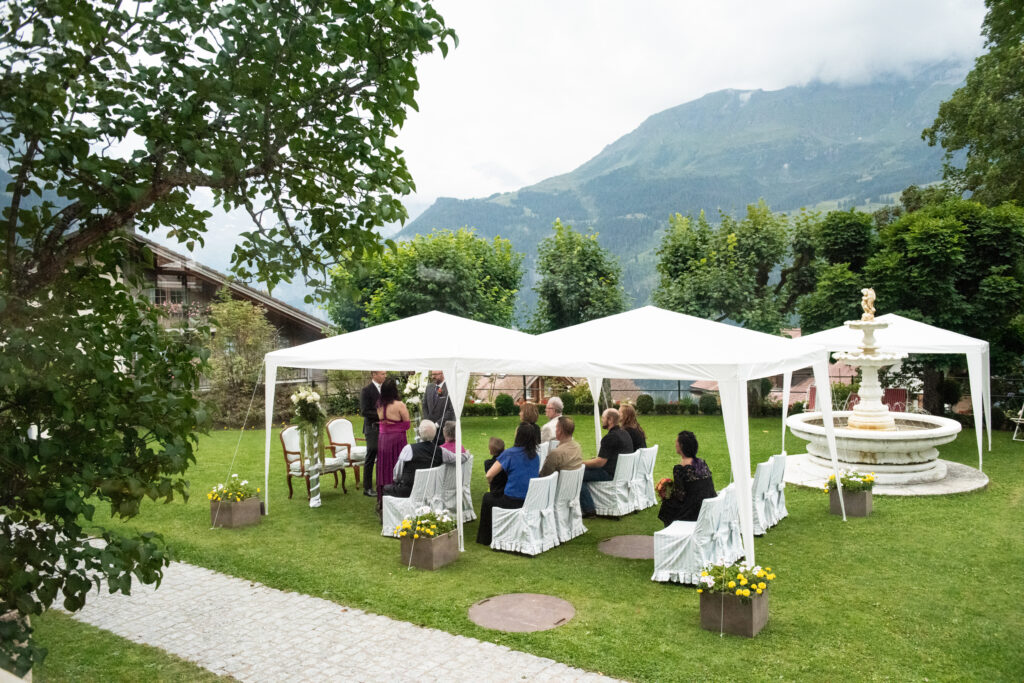 mountain elopement in Switzerland